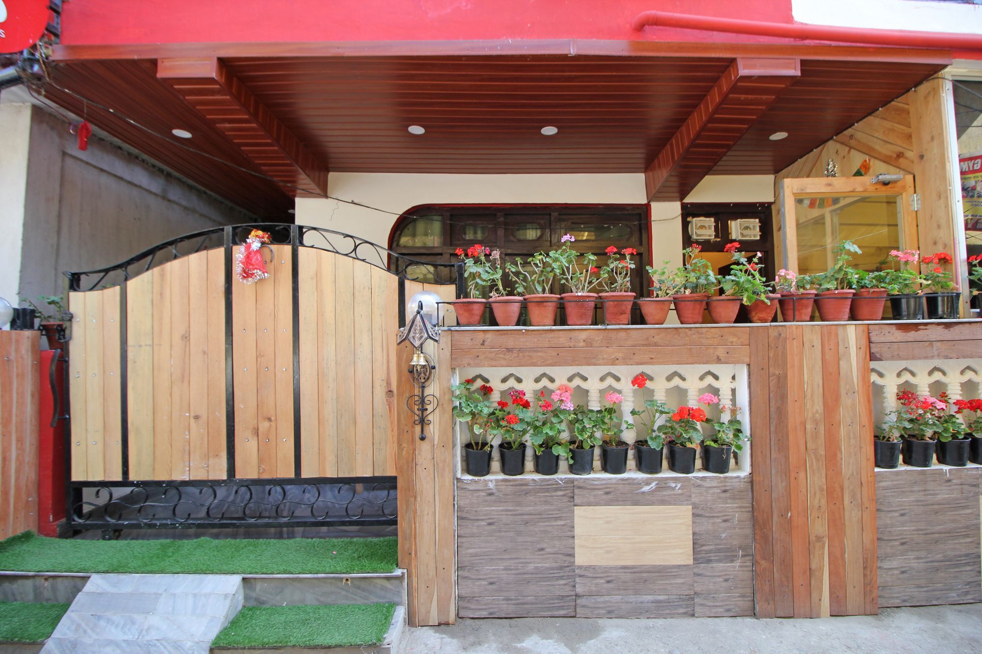 Oyo 3128 Hotel Panorama Nainital Buitenkant foto